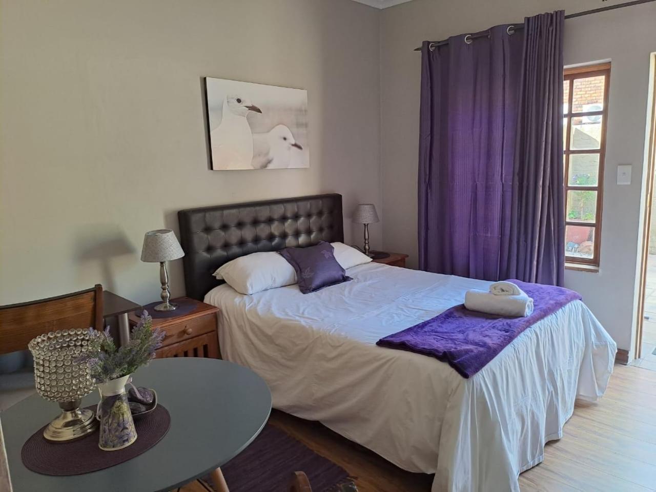 24 Onvrey 3 Star Guest House Boksburg Exterior foto