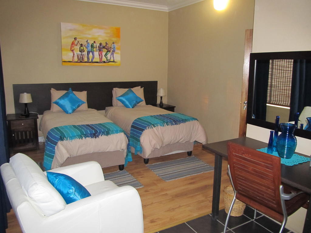 24 Onvrey 3 Star Guest House Boksburg Quarto foto