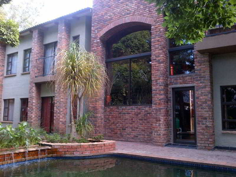 24 Onvrey 3 Star Guest House Boksburg Exterior foto