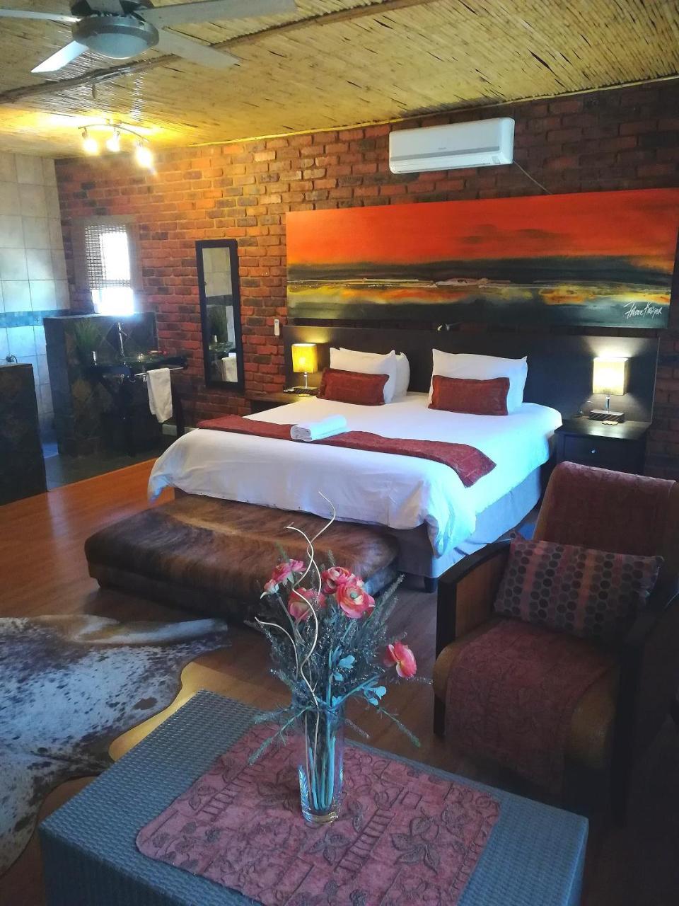 24 Onvrey 3 Star Guest House Boksburg Exterior foto